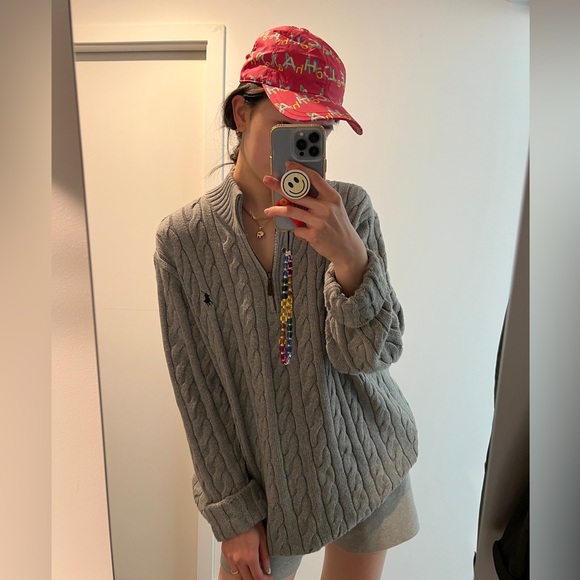 RARE!! CHANEL 2019 LOGO Baseball Cap - Picture 2 of 8